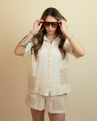 QUAY33 On The Fly Square Aviator Sunglasses with Plastic Frame, Shiny Yellow Tortoise/Orange