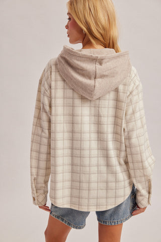 HEM & THREAD Women's Ecru Hayfield Plaid Shacket