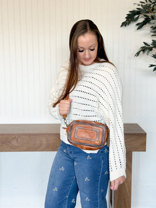 BedStu Shy Purse Bag, Pecan Teak Rustic