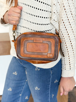 BedStu Shy Purse Bag, Pecan Teak Rustic