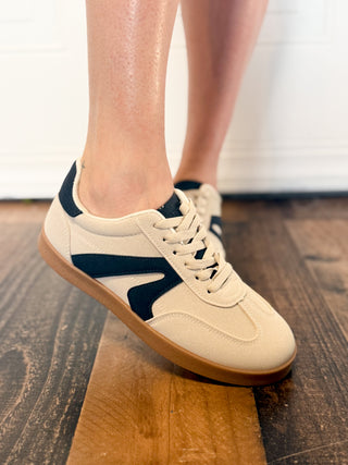 Very G Retro Throwback Sneaker, Beige