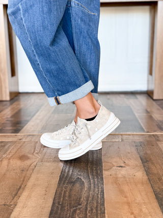 Very G Aman Slip On Sneaker, Natural Silver Hearts