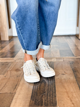 Very G Aman Slip On Sneaker, Natural Silver Hearts