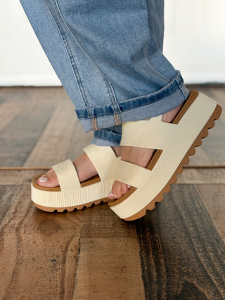 Reef Water Vista Higher, Cloud