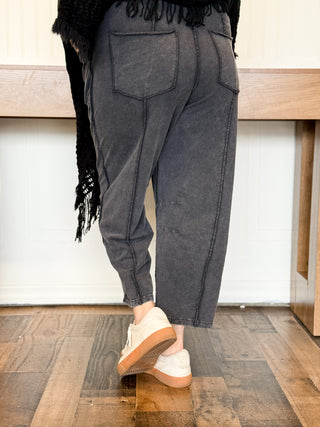 Desert Dune Barrel Knit Pants, Black