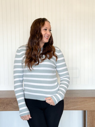Seamist Harbor Cable Knit Sweater