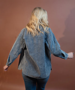 ALLIE ROSE Women's Slate Creek Corduroy Shacket