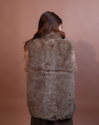 BLUE PEPPER Women's Brown Sugar Faux Fur Vest