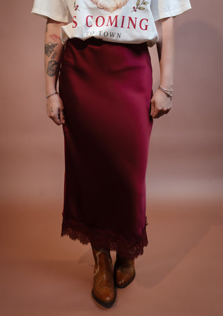 BLUE PEPPER Women's Burgundy After Dark Lace Midi Skirt