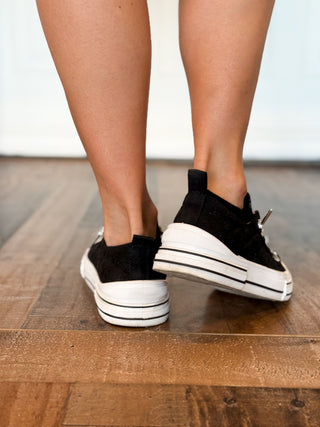 Very G Aman Slip On Sneaker, Quilted Black