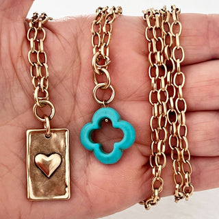 KD1 All Is Well Howlite Clover Lite Necklace – Gold