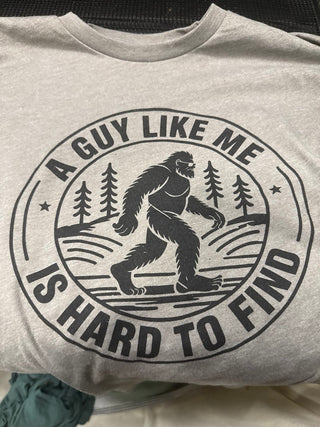 A Guy Like Me is Hard to Find Men's Unisex Graphic Tee, Gray