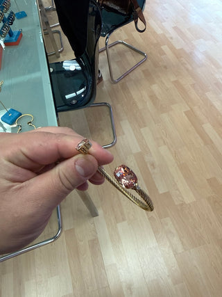 TOVA Charolette Cuff in Pear Bracelet, Vintage Rose