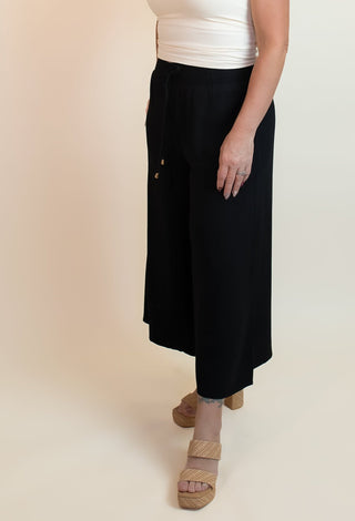 ALLIE ROSE Women's Midnight Breeze Capri Linen Pants - 240 Pants - The Farmhouse
