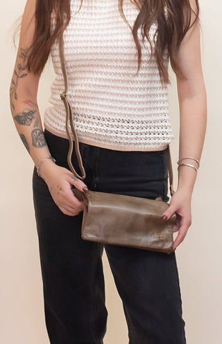BedStu Cadence Bag, Taupe Rustic - 450 BedStu Dropship - The Farmhouse