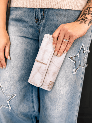 BedStu Canton Wallet, Nectar Lux ** - 450 BedStu Dropship - The Farmhouse