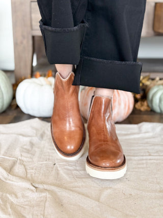 BedStu Novel ii Boot, Tan Rustic - 300 Footwear - The Farmhouse