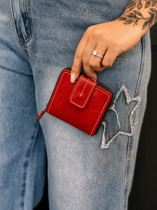 BedStu Plus Wallet, Cherry Lacquer DD ** - 280 Bags - The Farmhouse