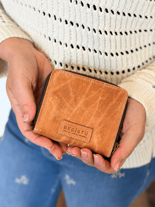 BedStu, Plus Wallet, Pecan | The Farmhouse