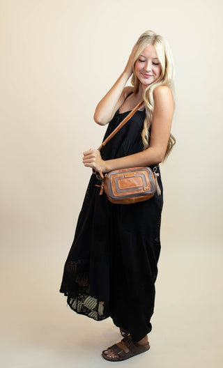 BedStu Shy Purse Bag, Pecan Teak Rustic - 280 Bags - The Farmhouse