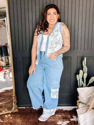 Belle Lace Wide Leg Denim Jeans, Light Wash Denim - The Farmhouse