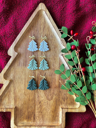 Christmas Tree Earrings, Christmas Bow Earrings, White - 290 Jewelry - The Farmhouse