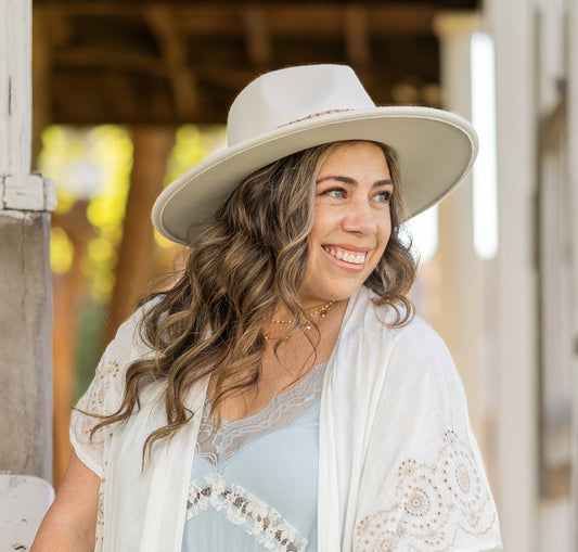 Ciao, Amore Wide Brim Felt Hat - Ivory - The Farmhouse