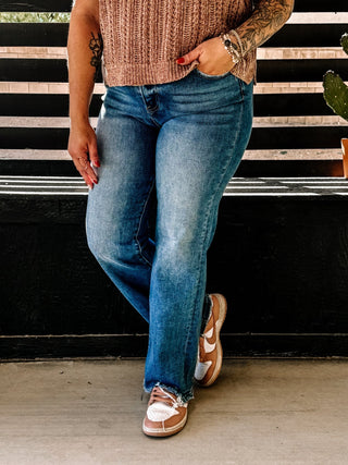 Coastal Stroll High Rise Relaxed Straight Denim Jeans - The Farmhouse