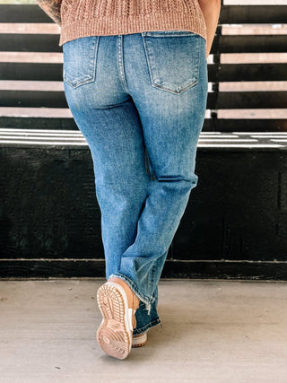 Coastal Stroll High Rise Relaxed Straight Denim Jeans - The Farmhouse