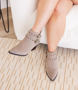 Elsa Leather Ankle Boot in Taupe - 100 Western Boots - The Farmhouse