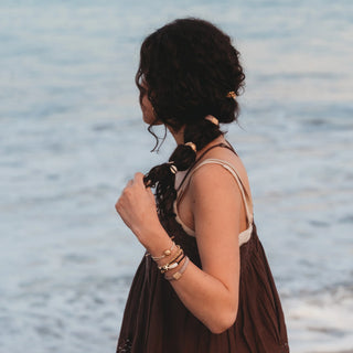 K'LANI "Radiant" Seashell Theme in Cream & Black Hair Tie Bracelets