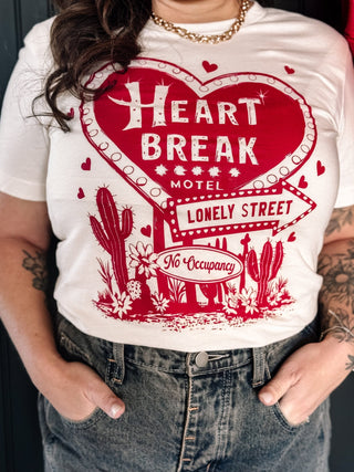 Heartbreak Motel Valentines Day Tee, Natural - The Farmhouse