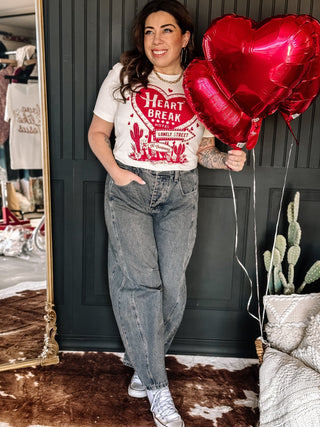 Heartbreak Motel Valentines Day Tee, Natural - The Farmhouse