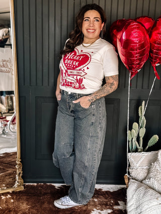 Heartbreak Motel Valentines Day Tee, Natural - The Farmhouse