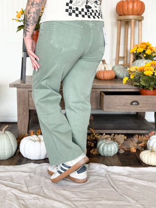 High Rise Wide Leg With Crop - 210 Jeans - The Farmhouse