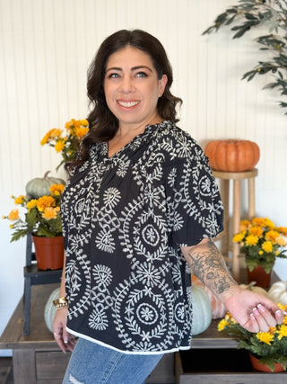 Honeycomb Ruffle Top, Black - The Farmhouse