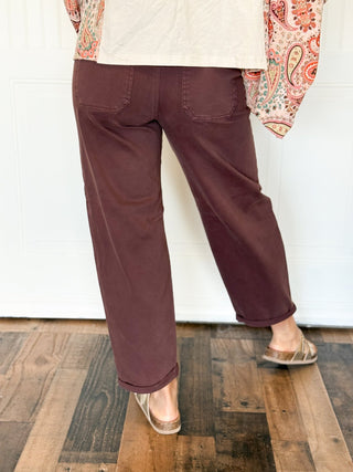 Jeans High Rise Ankle Cuffed Barrel, Chocolate - 210 Jeans - The Farmhouse