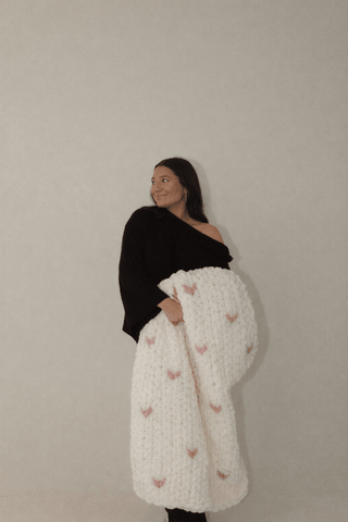 Kozy Knits Hand Knit Blanket Class with or without Hearts - Events + Classes - The Farmhouse