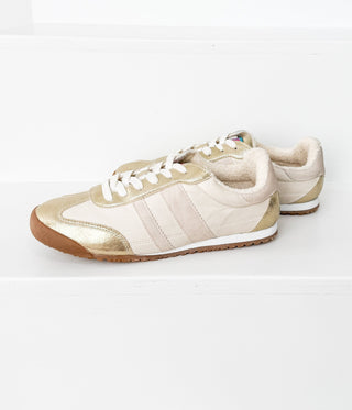 Madrid Sneaker in Beige/Gold - 120 Sneakers - The Farmhouse
