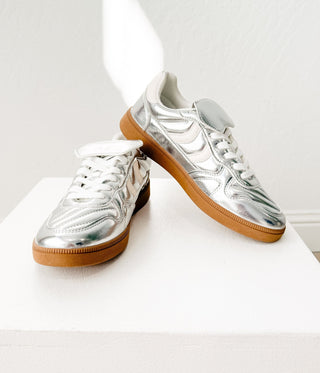 Milan Metallic Sneaker in Silver - 120 Sneakers - The Farmhouse