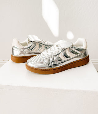 Milan Metallic Sneaker in Silver - 120 Sneakers - The Farmhouse