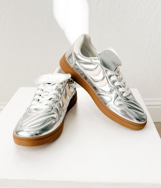 Milan Metallic Sneaker in Silver - 120 Sneakers - The Farmhouse