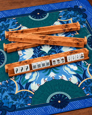 Set of four burl-finish acrylic mahjong racks with attached pushers