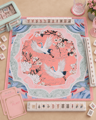 Detail of stitched edge on cushioned Heron neoprene mat