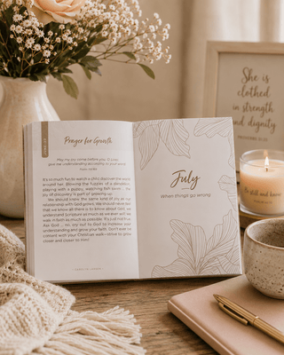 One - Minute Devotions for Women - 423 Stationery - The Farmhouse