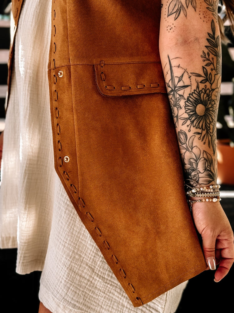 Outlaw Suede Western Vest - The Farmhouse