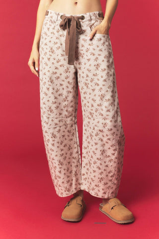 Cotton barrel pants with Bambi print and waist bow tie in a relaxed fit