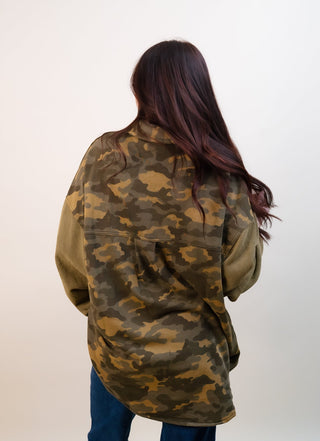 POL Women's Harvest Hunt Studded Camo Shacket - 160 Outerwear - The Farmhouse