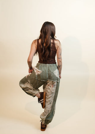 POL Women's Hedge Row Floral Patch Jogger Pants - 240 Pants - The Farmhouse