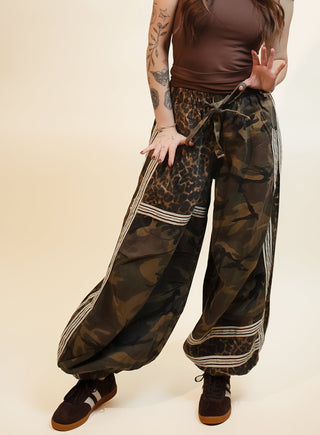 POL Women's Moss & Leopard Lounge Joggers - 240 Pants - The Farmhouse